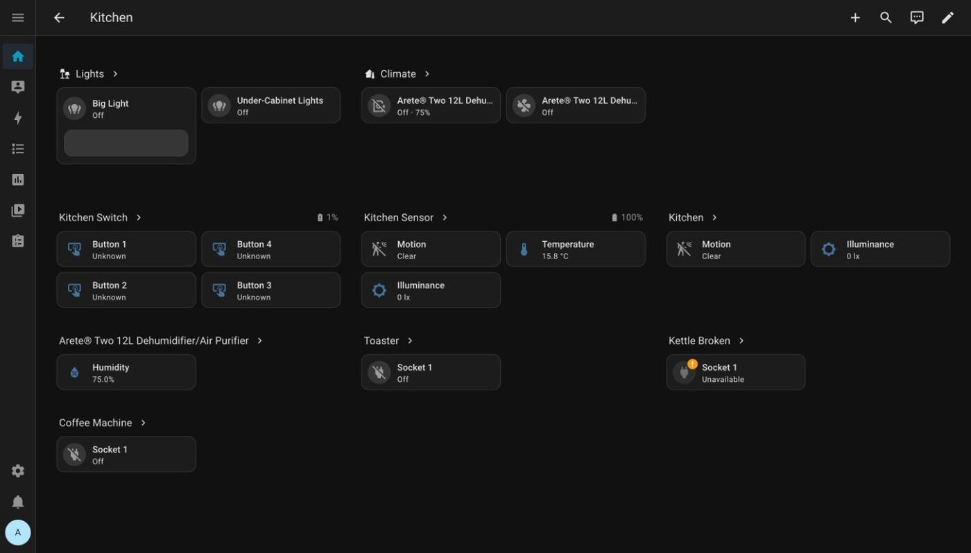The Home Assistant kitchen page straight after the first import. The toaster, the coffee machine and a plug called Kettle Broken each show a switch named Socket 1, the dehumidifier has its full factory name, and the kitchen switch battery is at 1%.